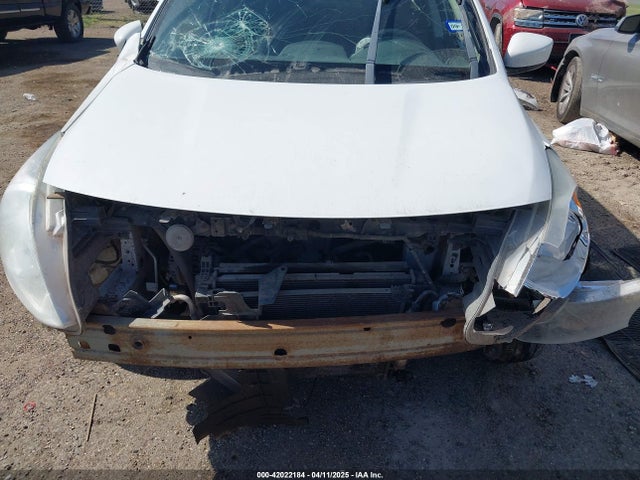 3N1CN7AP1HL883451 Nissan Versa 1.6 S+