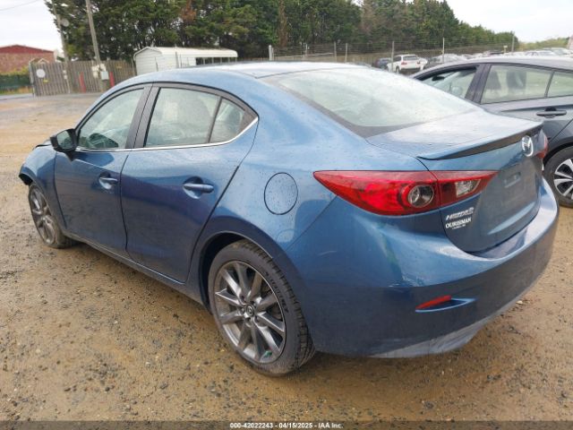 3MZBN1V39JM262260 Mazda Mazda3 Touring