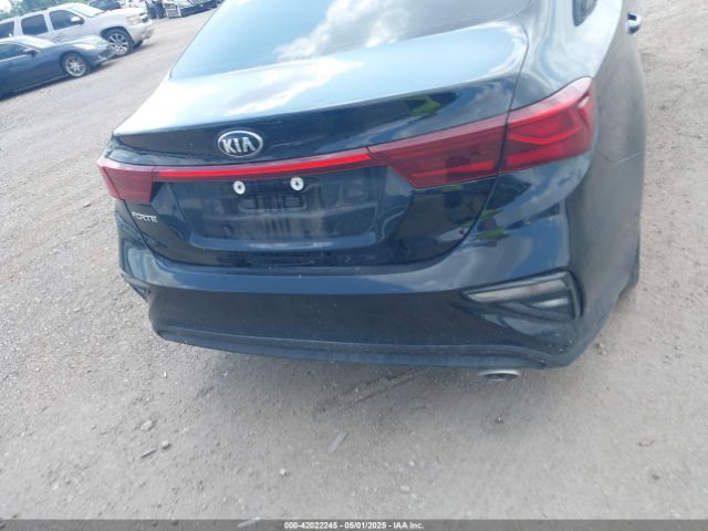 3KPF34AD4KE012754 KIA FORTE S