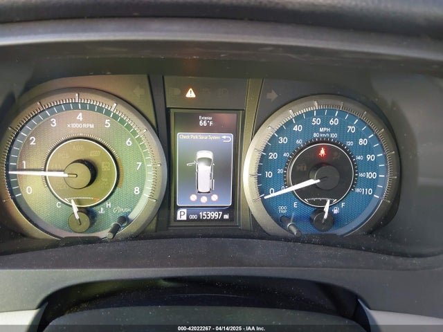 5TDYK3DC9FS610925 Toyota Sienna Xle 7 Passenger