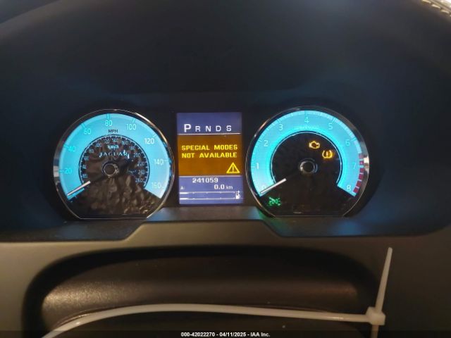 2010 JAGUAR XF SAJXA0GB9ALR72622 Photo 6