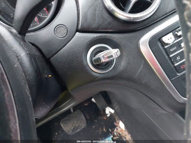 WDDSJ4GB8JN515522 Mercedes-Benz CLA 250 4MATIC