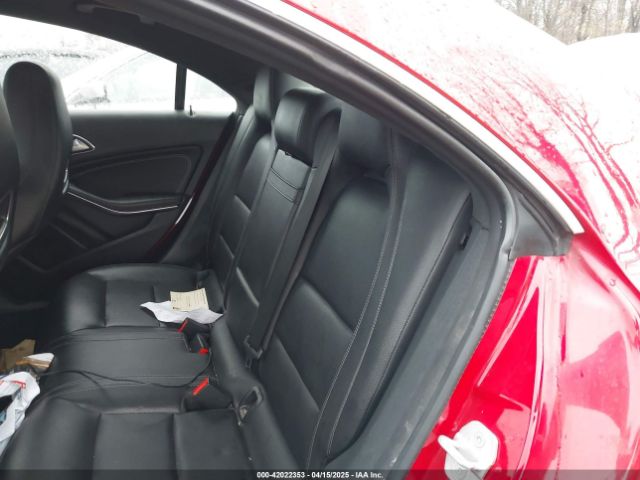 WDDSJ4GB8JN515522 Mercedes-Benz CLA 250 4MATIC
