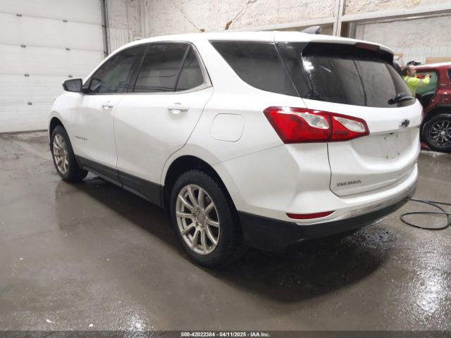2020 CHEVROLET EQUINOX 2GNAXUEV3L6236561 Photo 2