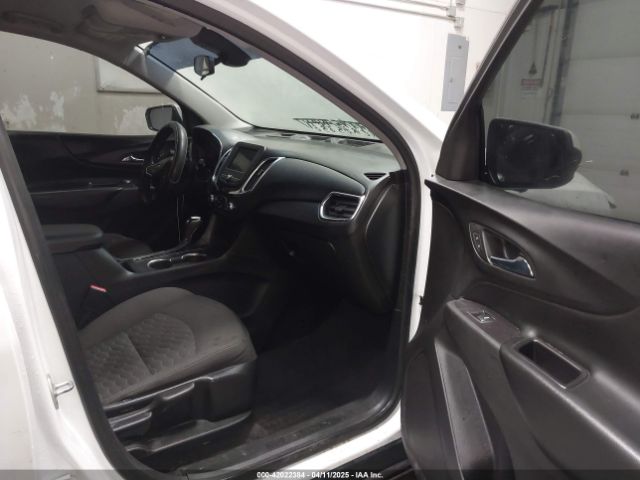 2020 CHEVROLET EQUINOX 2GNAXUEV3L6236561 Photo 4