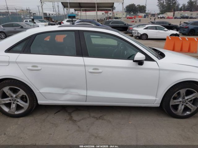 WAUAUGFF0J1037944 Audi A3 2.0t Premium/2.0t Tech Premium