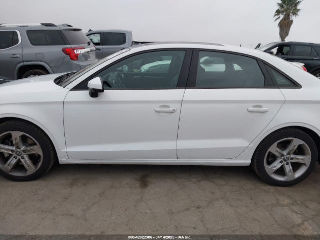 WAUAUGFF0J1037944 Audi A3 2.0t Premium/2.0t Tech Premium