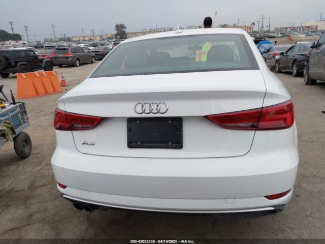 WAUAUGFF0J1037944 Audi A3 2.0t Premium/2.0t Tech Premium