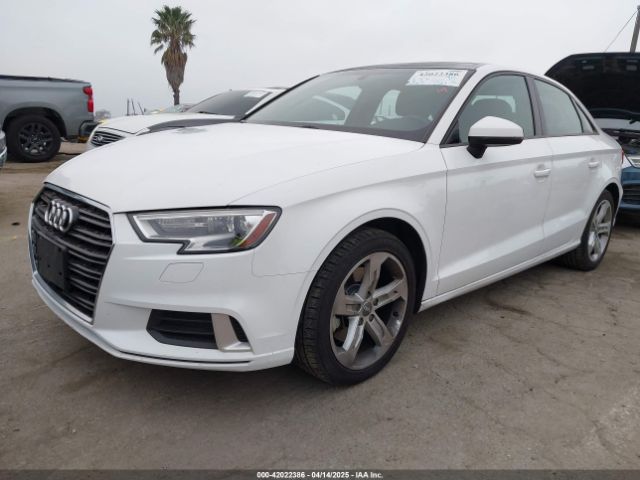 WAUAUGFF0J1037944 Audi A3 2.0t Premium/2.0t Tech Premium