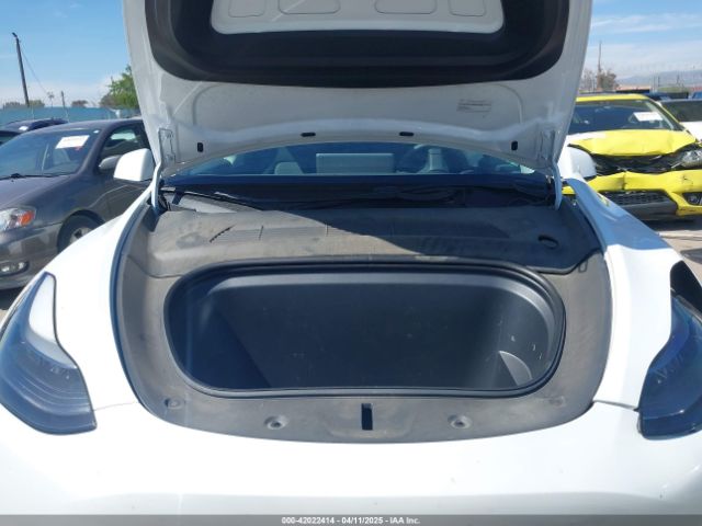 2023 TESLA MODEL Y 7SAYGDEE4PF752468 Photo 9