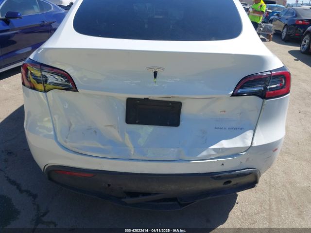 2023 TESLA MODEL Y 7SAYGDEE4PF752468 Photo 5