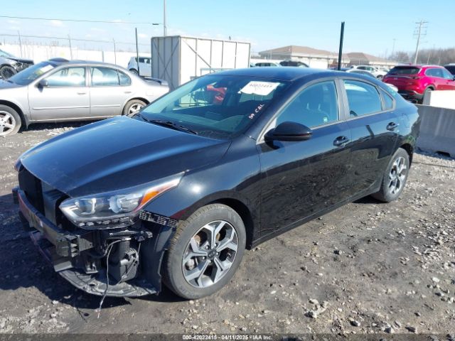3KPF24AD0ME302866 KIA Forte Lxs