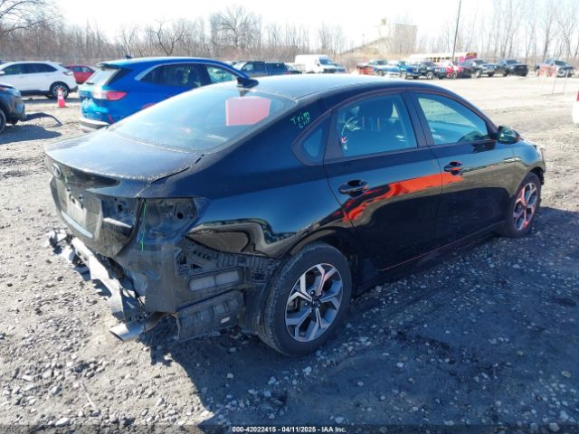 3KPF24AD0ME302866 KIA Forte Lxs