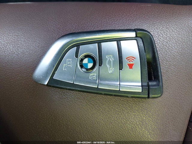 5UXCR6C54KLL26896 BMW X5