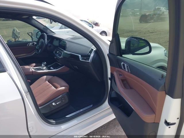 5UXCR6C54KLL26896 BMW X5