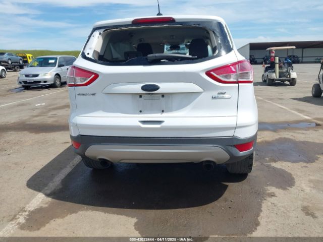 1FMCU0GX7EUC85585 Ford ESCAPE SE