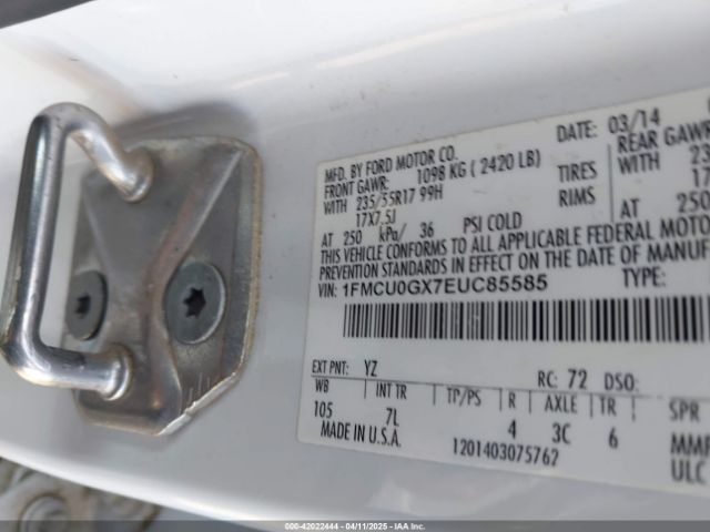 1FMCU0GX7EUC85585 Ford ESCAPE SE