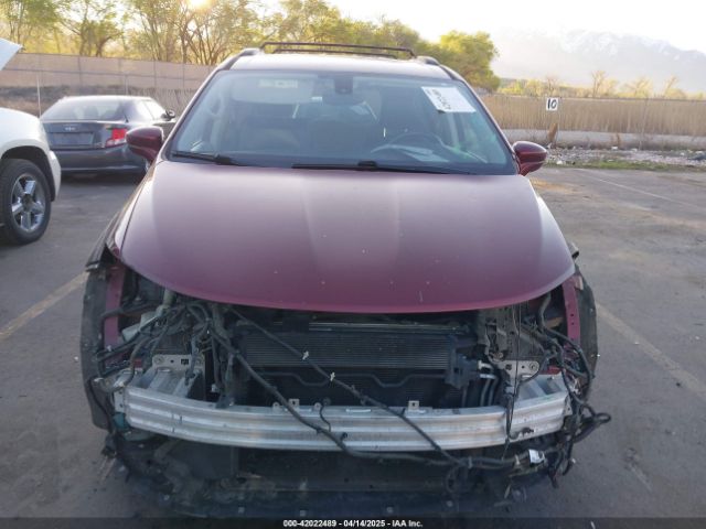 2C4RC1BG8HR530460 Chrysler Pacifica Touring-l