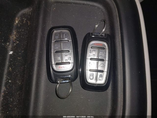 2C4RC1BG5HR503605 Chrysler Pacifica Touring-l