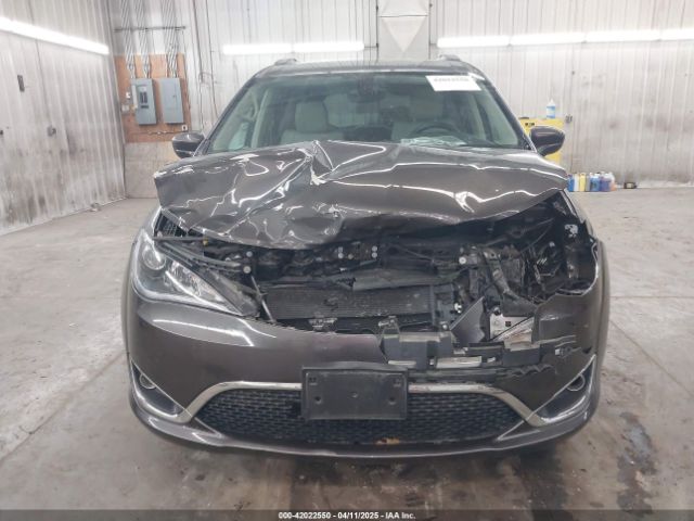 2C4RC1BG5HR503605 Chrysler Pacifica Touring-l