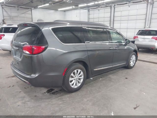 2C4RC1BG5HR503605 Chrysler Pacifica Touring-l