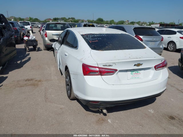 1G1ZD5ST9NF200971 Chevrolet Malibu Fwd Lt