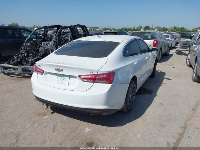 1G1ZD5ST9NF200971 Chevrolet Malibu Fwd Lt