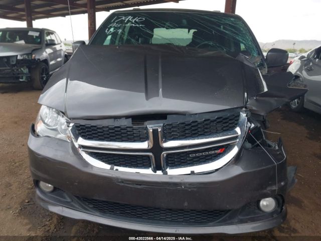 2C4RDGCG6KR723244 Dodge Grand Caravan Sxt