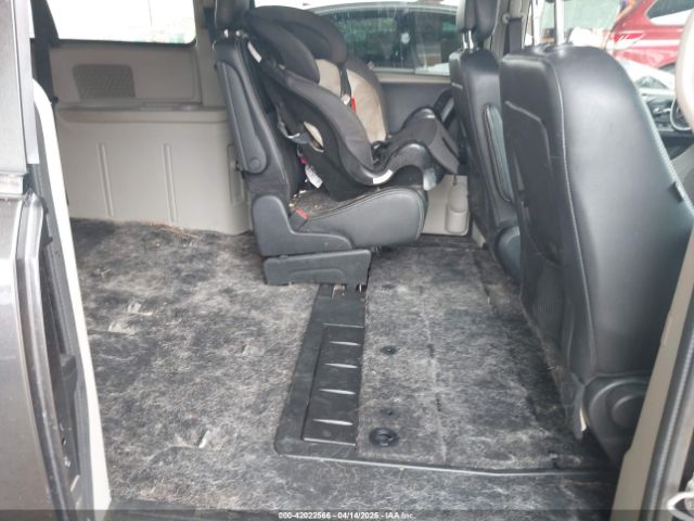 2C4RDGCG6KR723244 Dodge Grand Caravan Sxt