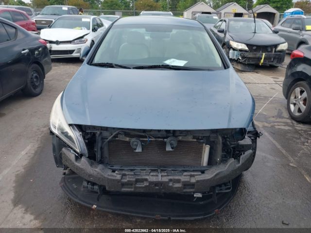 5NPE24AF7FH206972 Hyundai SONATA SE