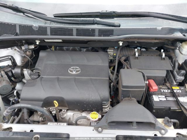 5TDKK3DC0ES467867 Toyota Sienna Le V6 7 Passenger Auto Access Seat/le V6 7 Passenger Mobility/le V6 8 Passenger