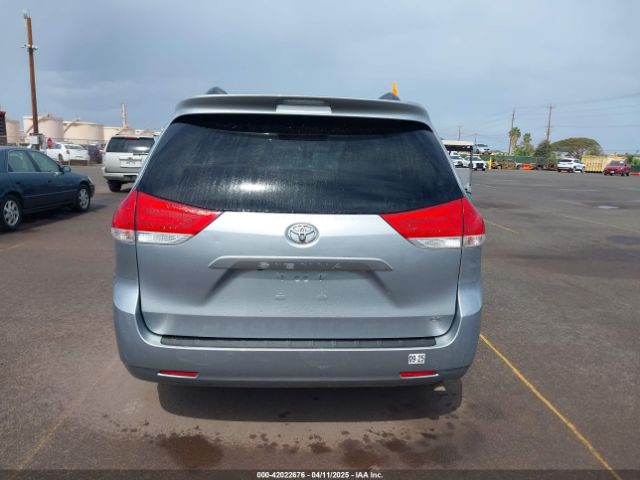5TDKK3DC0ES467867 Toyota Sienna Le V6 7 Passenger Auto Access Seat/le V6 7 Passenger Mobility/le V6 8 Passenger