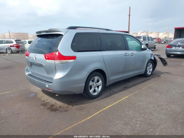 5TDKK3DC0ES467867 Toyota Sienna Le V6 7 Passenger Auto Access Seat/le V6 7 Passenger Mobility/le V6 8 Passenger
