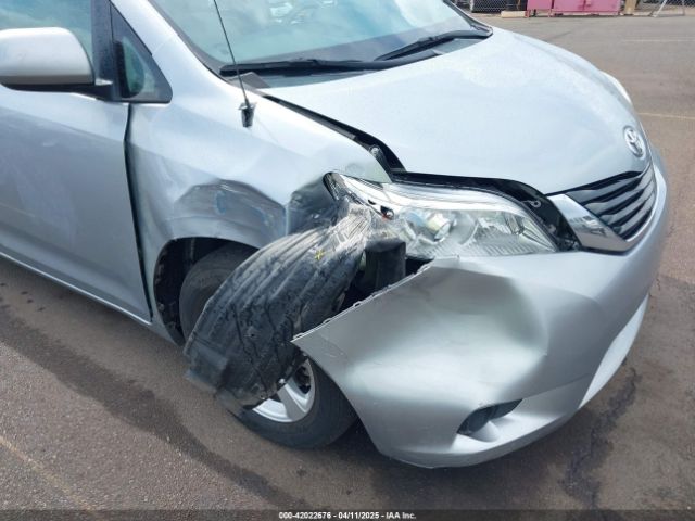 5TDKK3DC0ES467867 Toyota Sienna Le V6 7 Passenger Auto Access Seat/le V6 7 Passenger Mobility/le V6 8 Passenger