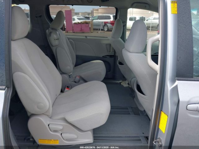 5TDKK3DC0ES467867 Toyota Sienna Le V6 7 Passenger Auto Access Seat/le V6 7 Passenger Mobility/le V6 8 Passenger