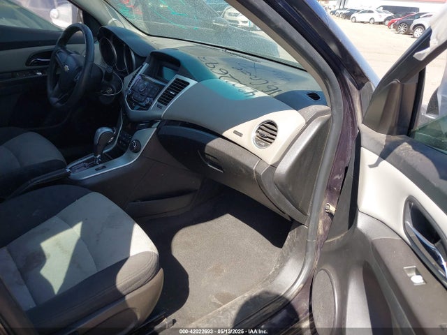 1G1PC5SH9G7196701 Chevrolet Cruze Limited Ls