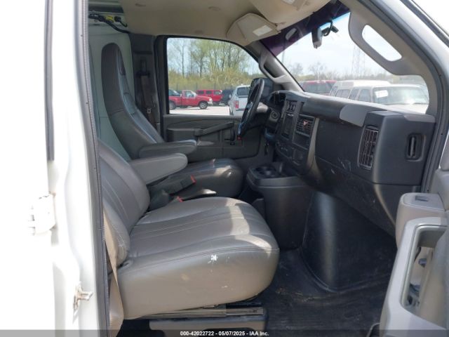 1GCWGAFP6J1336229 Chevrolet Express 2500 Work Van