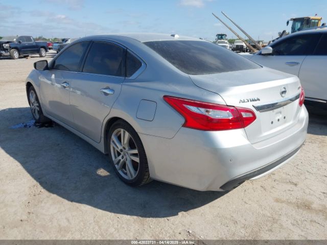 1N4BL3AP4HC186364 Nissan Altima 3.5 Sl