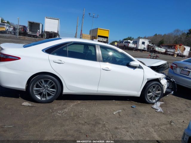4T1BF1FK8HU275590 Toyota CAMRY SE