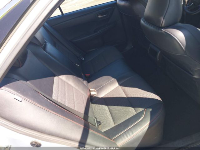 4T1BF1FK8HU275590 Toyota CAMRY SE
