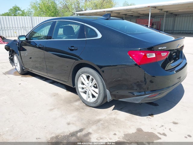1G1ZE5ST2HF216852 Chevrolet MALIBU 1LT