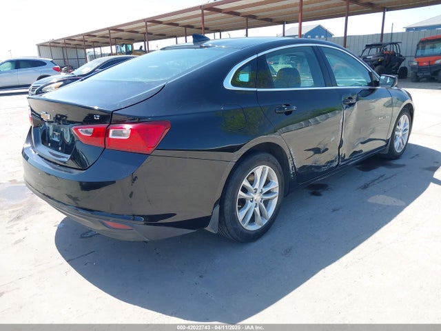 1G1ZE5ST2HF216852 Chevrolet MALIBU 1LT