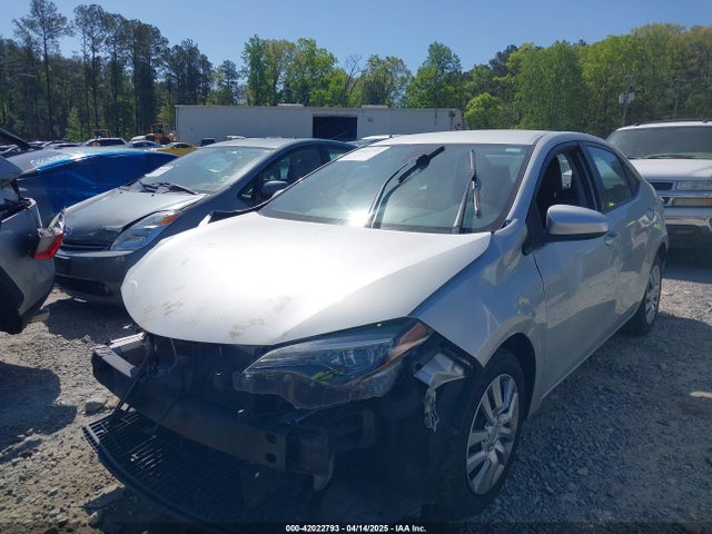2T1BURHE9JC116435 Toyota COROLLA LE