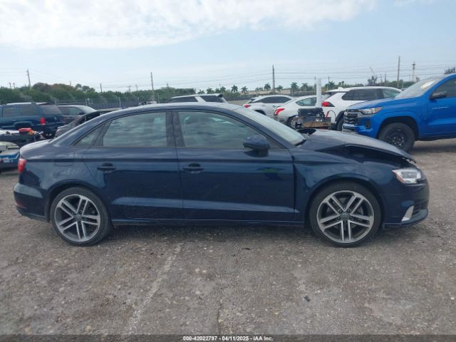 WAUAUGFF2J1032373 Audi A3 2.0t Premium/2.0t Tech Premium