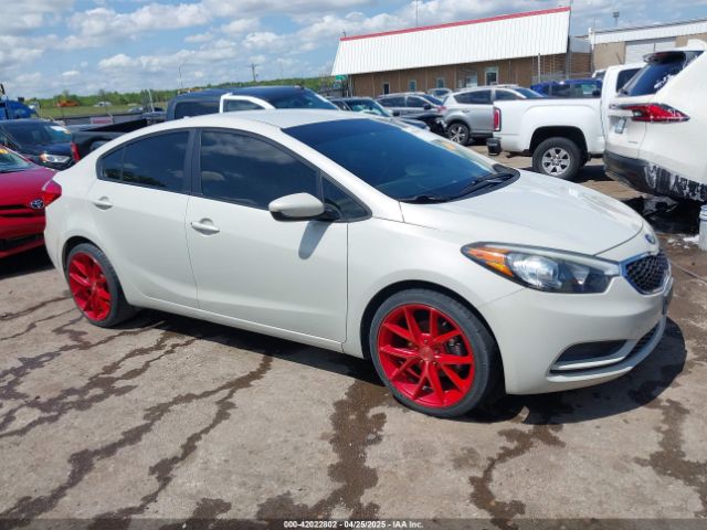 KNAFK4A66F5346447 KIA FORTE LX