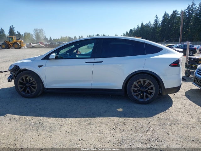 Tesla Model X Dual Motor All-wheel Drive/standard Range 2023 7SAXCDE5XPF377337 Image 15