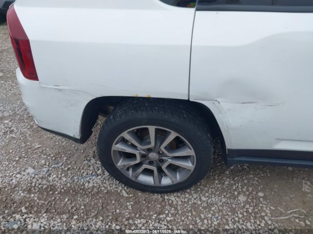 1C4NJDEB6GD534157 Jeep Compass High Altitude Edition