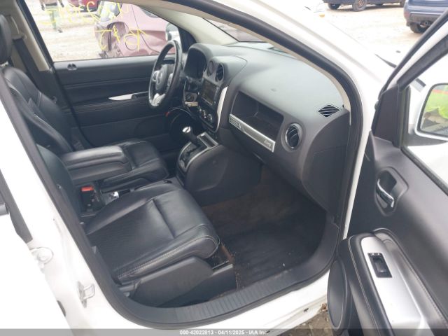 1C4NJDEB6GD534157 Jeep Compass High Altitude Edition