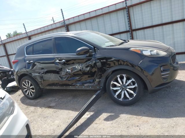 KNDPNCAC8H7264421 KIA Sportage Ex