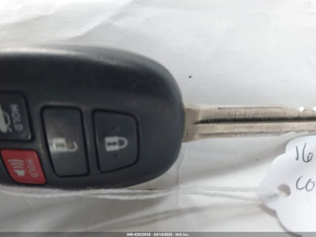 5YFBURHE3GP523871 Toyota COROLLA LE